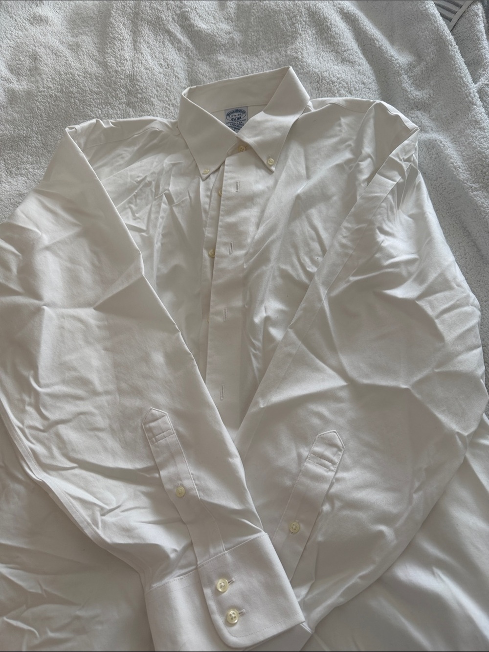 Brooks Brothers Men's White Button-Down Dress Shirt